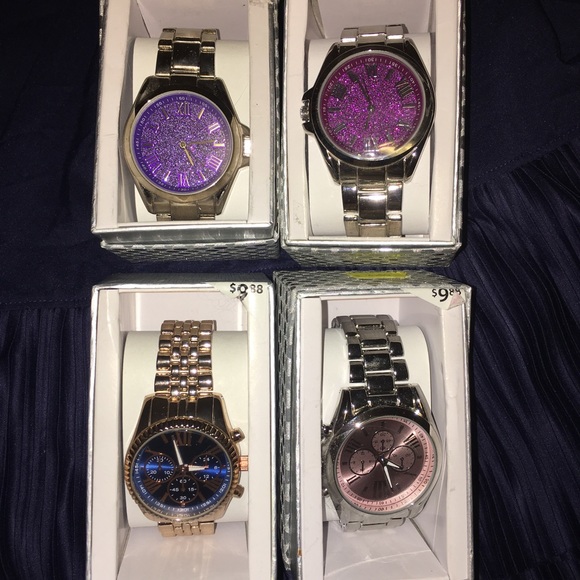 Accessories - ⏱ FOUR watches ⏱